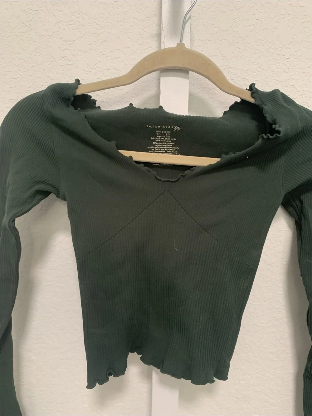 Intimately Free People Dark Green Ribbed Lettuce-Edge Long Sleeve Crop Top